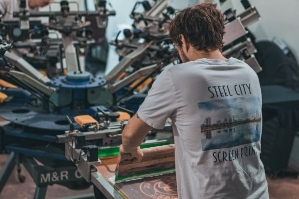 Top conseils pour imprimer vos tee-shirts créatifs avec succès